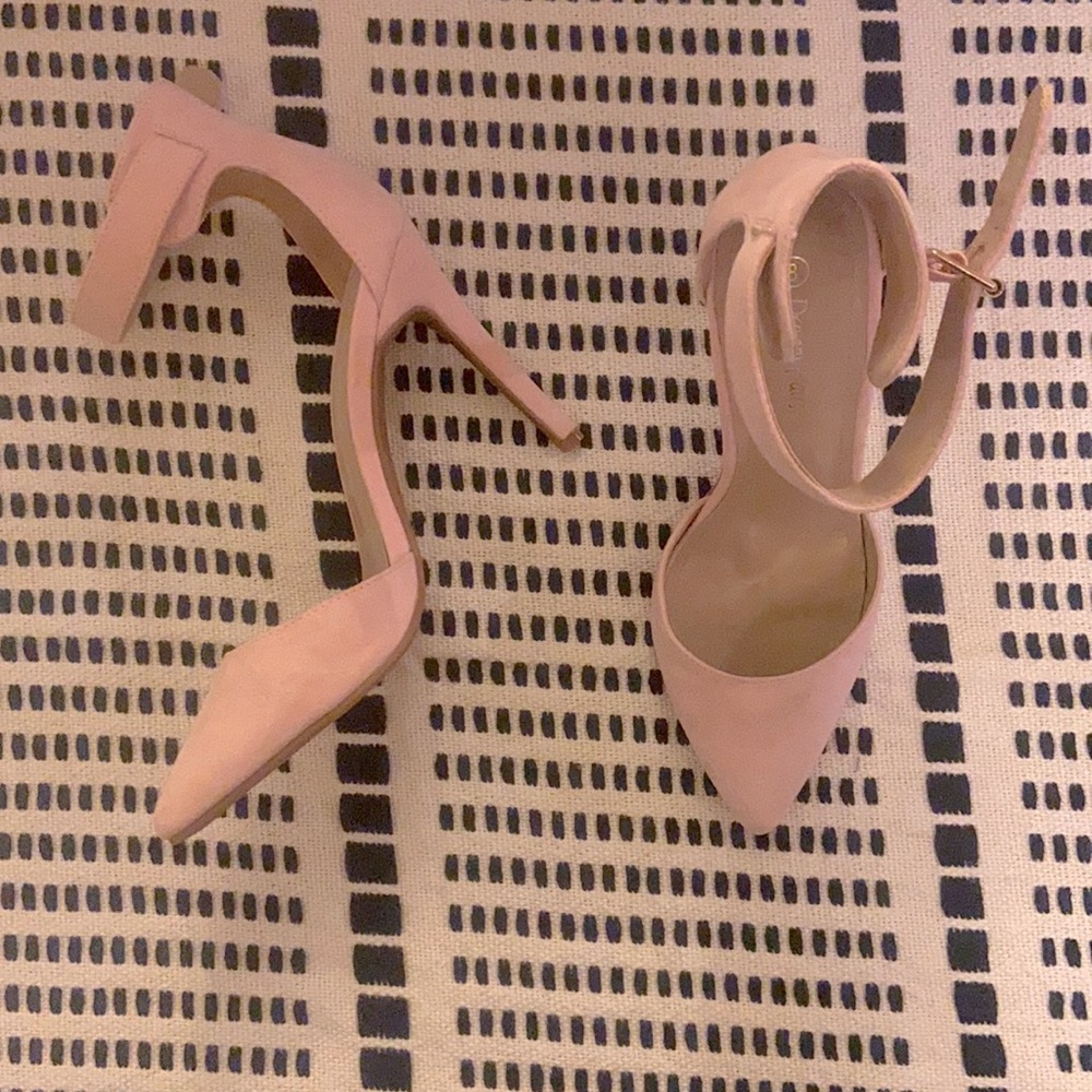 Women’s Dream Pairs Pumps